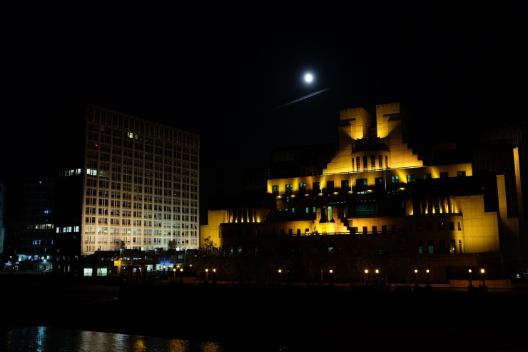 MI6 Vauxhall with Moon